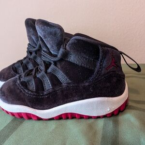 Kids' Jordan Sneakers - Black and Red